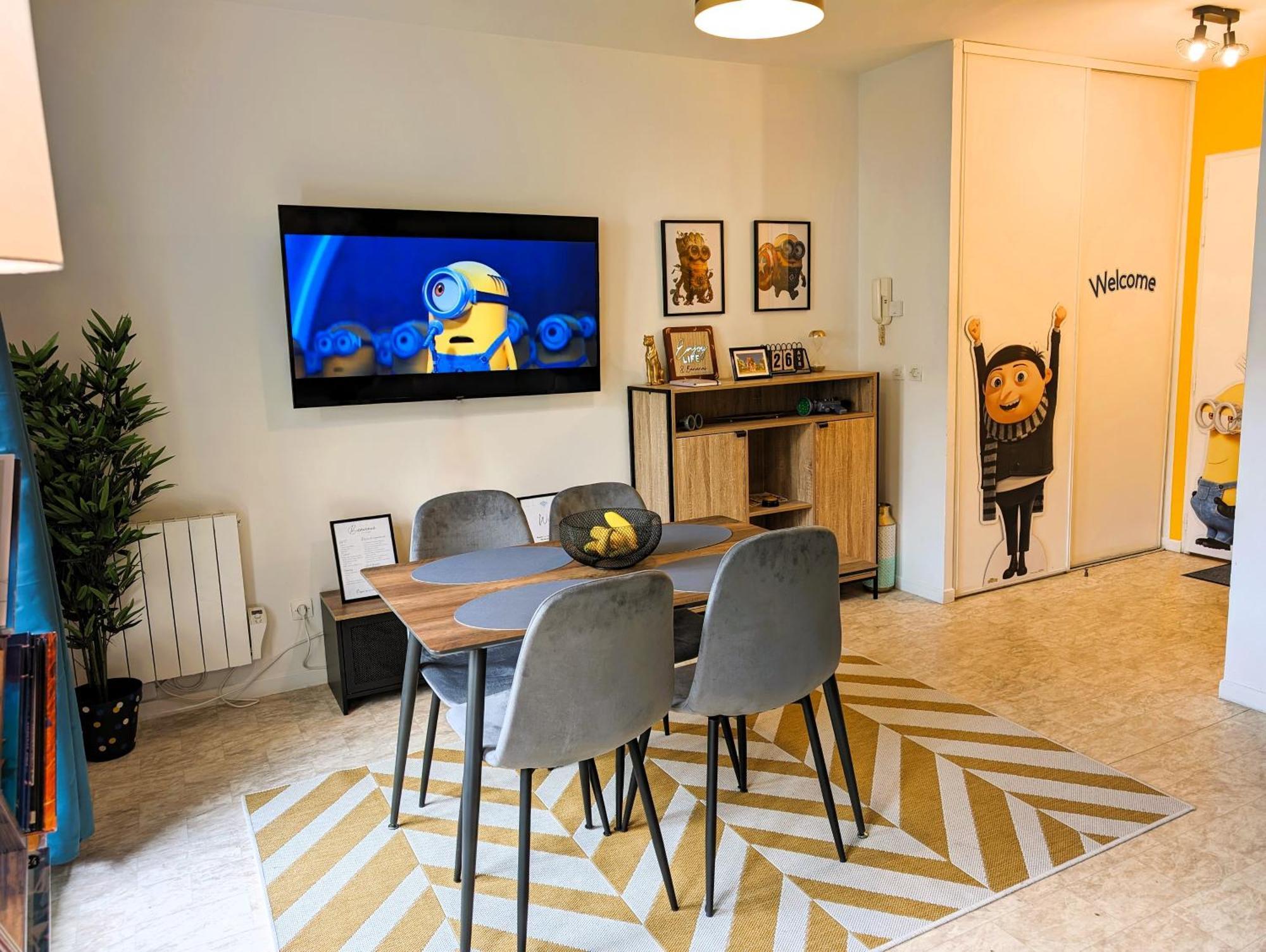 Le Repaire Des Minions - 10' Disney - Familial Bailly-Romainvilliers Exterior foto